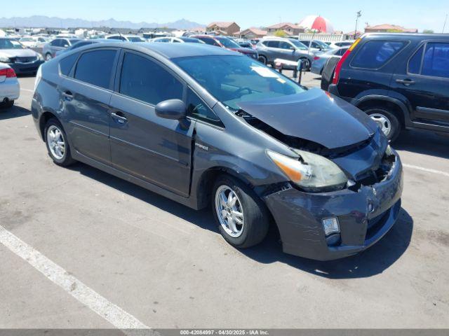  Salvage Toyota Prius