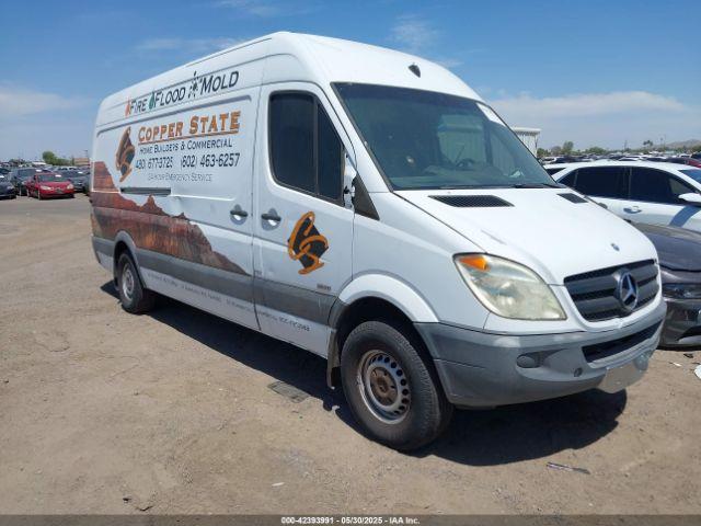  Salvage Mercedes-Benz Sprinter 2500