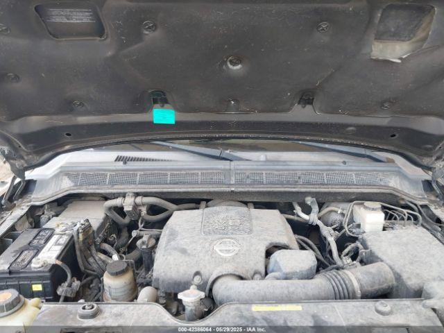 Nissan Titan Sv Image 7