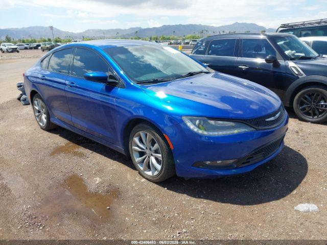 Salvage Chrysler 200
