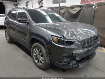  Salvage Jeep Cherokee