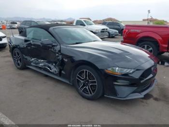  Salvage Ford Mustang