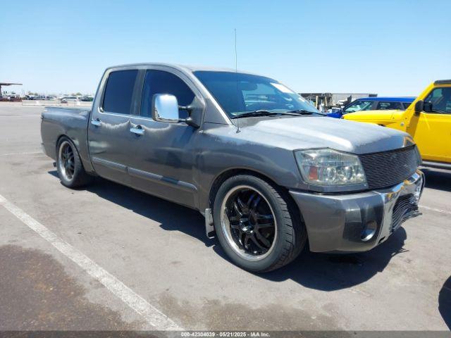  Salvage Nissan Titan