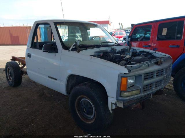  Salvage Chevrolet C2500