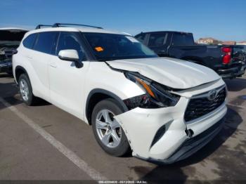  Salvage Toyota Highlander