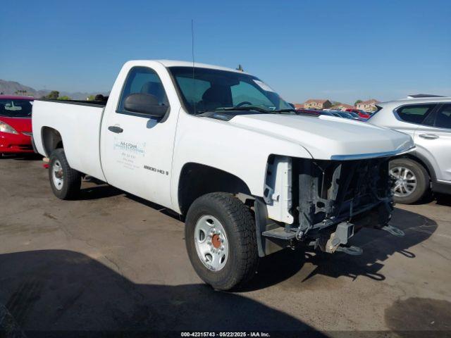  Salvage Chevrolet Silverado 2500