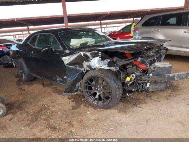  Salvage Dodge Challenger