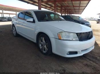  Salvage Dodge Avenger