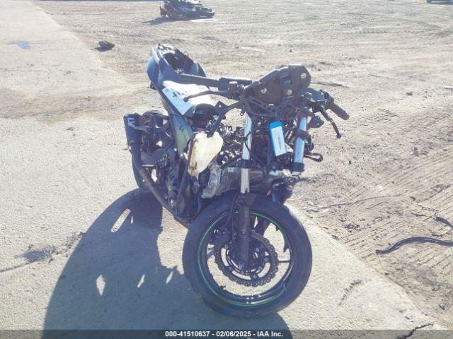  Salvage Kawasaki Ex400