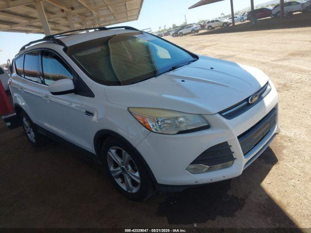  Salvage Ford Escape