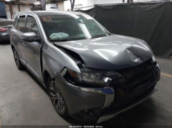  Salvage Mitsubishi Outlander