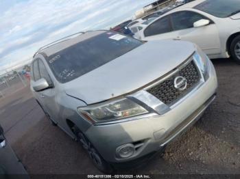  Salvage Nissan Pathfinder