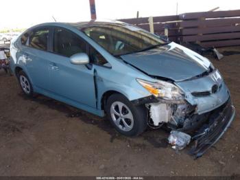  Salvage Toyota Prius