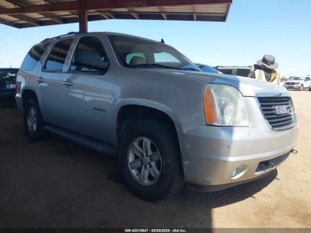  Salvage GMC Yukon