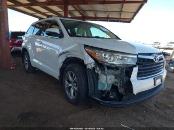  Salvage Toyota Highlander