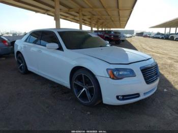  Salvage Chrysler 300
