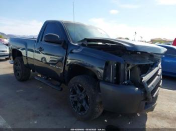  Salvage Chevrolet Silverado 1500