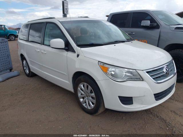  Salvage Volkswagen Routan