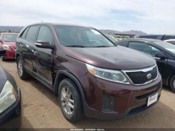  Salvage Kia Sorento