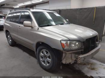  Salvage Toyota Highlander