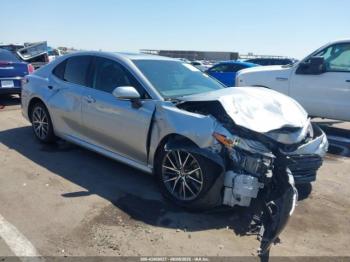  Salvage Toyota Camry