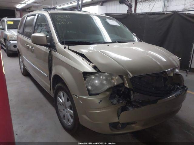  Salvage Chrysler Town & Country