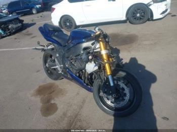  Salvage Yamaha Yzfr1