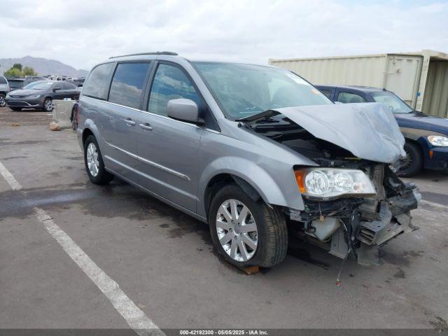  Salvage Chrysler Town & Country