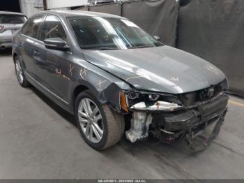  Salvage Volkswagen Jetta