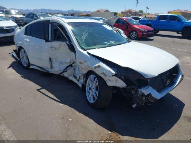 Salvage Nissan Maxima
