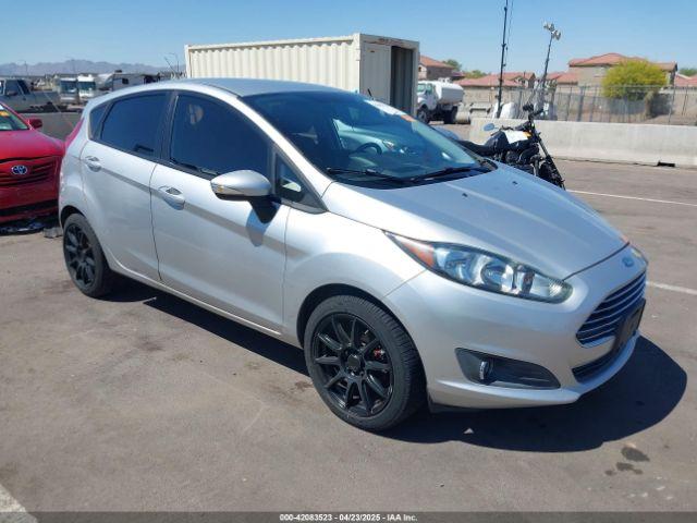  Salvage Ford Fiesta