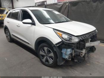  Salvage Kia Niro