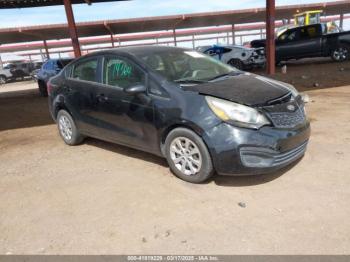  Salvage Kia Rio