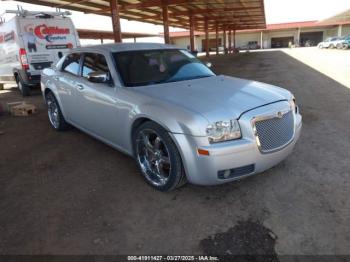  Salvage Chrysler 300