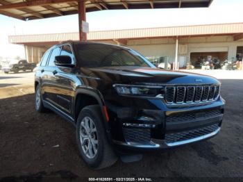  Salvage Jeep Grand Cherokee