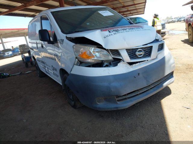  Salvage Nissan Nv
