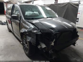  Salvage Dodge Grand Caravan