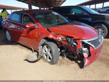  Salvage Nissan Altima