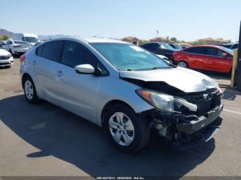  Salvage Kia Forte