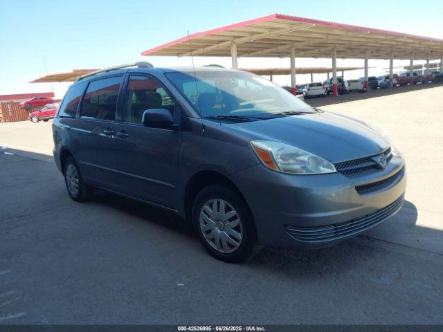  Salvage Toyota Sienna