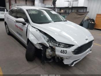  Salvage Ford Fusion