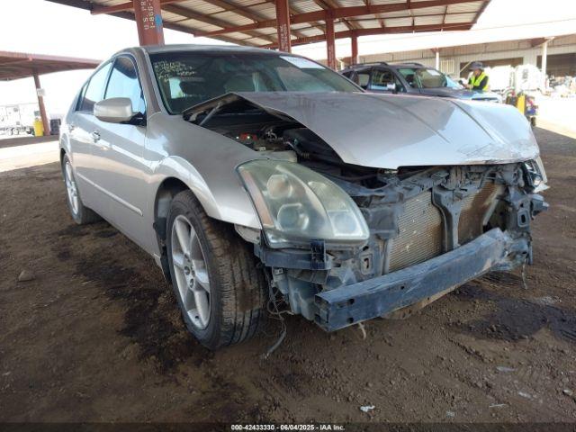  Salvage Nissan Maxima
