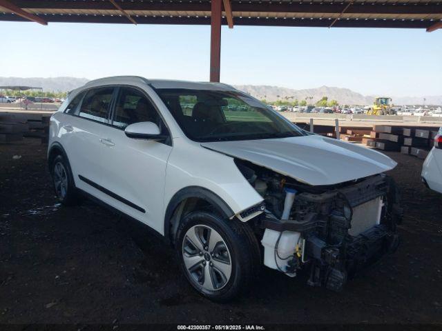  Salvage Kia Niro