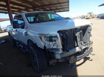  Salvage Nissan Titan