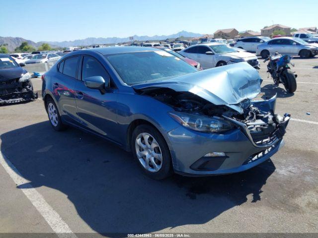  Salvage Mazda Mazda3