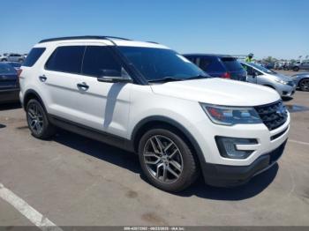  Salvage Ford Explorer