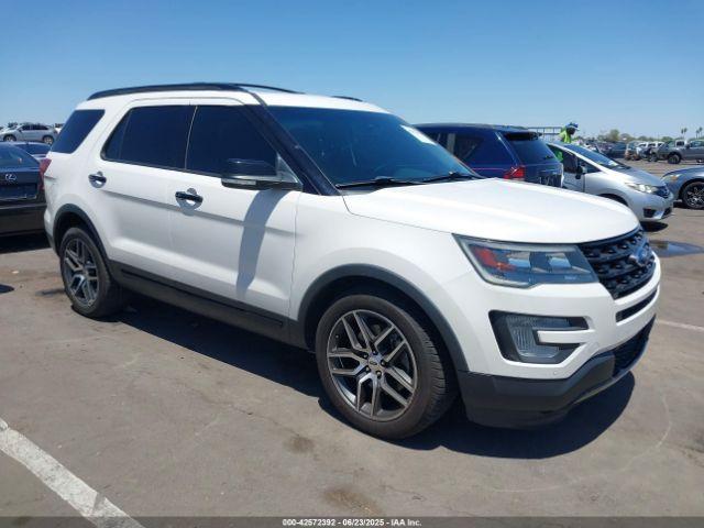  Salvage Ford Explorer