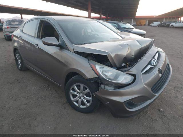  Salvage Hyundai ACCENT