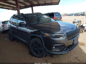 Salvage Jeep Cherokee