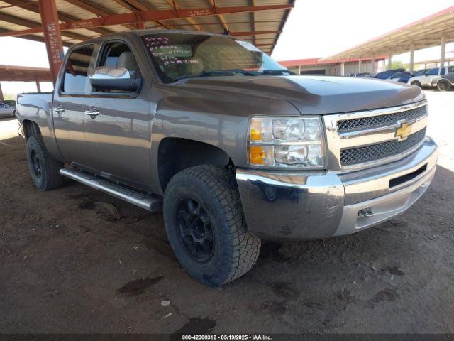  Salvage Chevrolet Silverado 1500